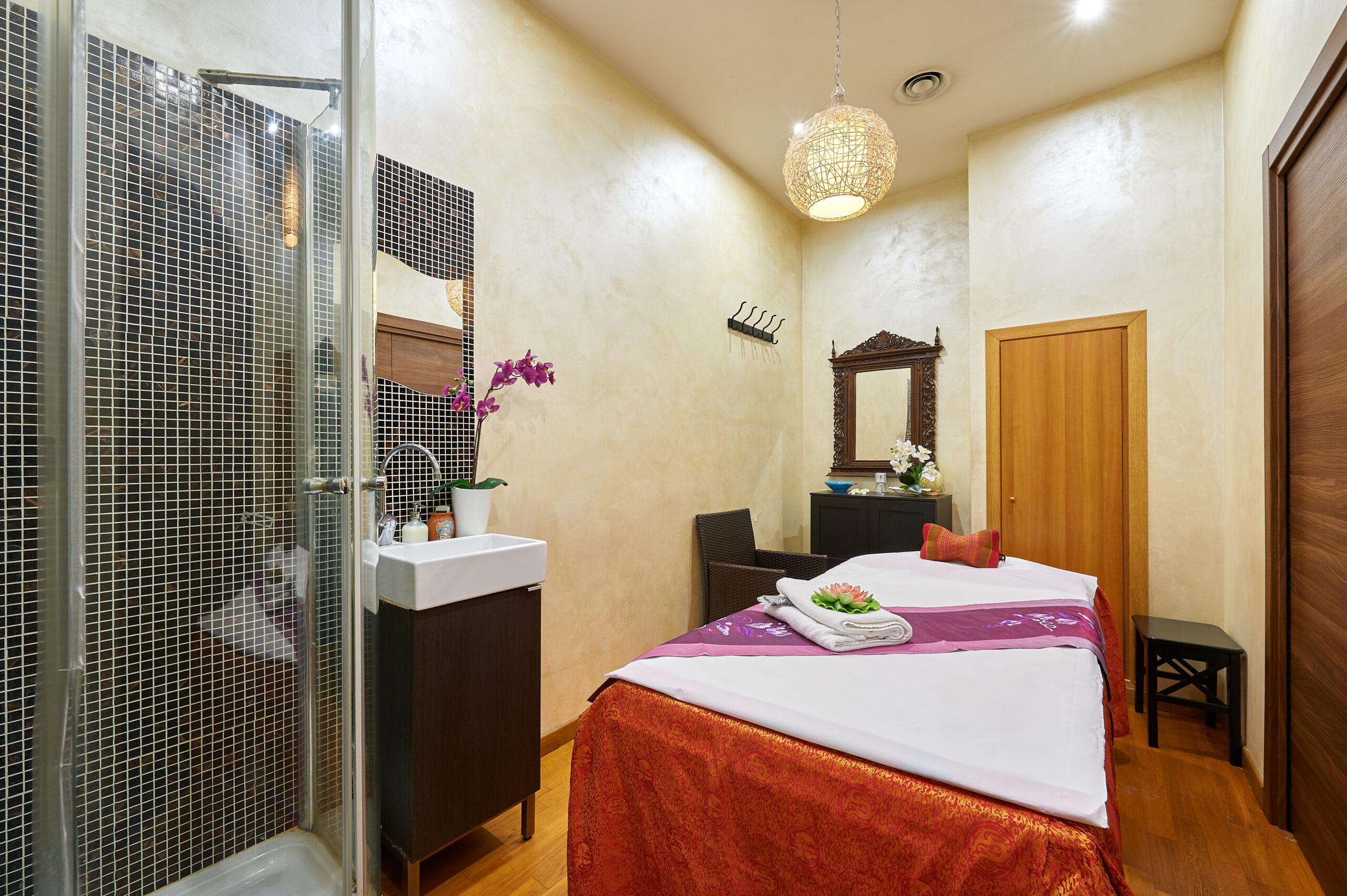 Tonpho Thai Massage Room 3